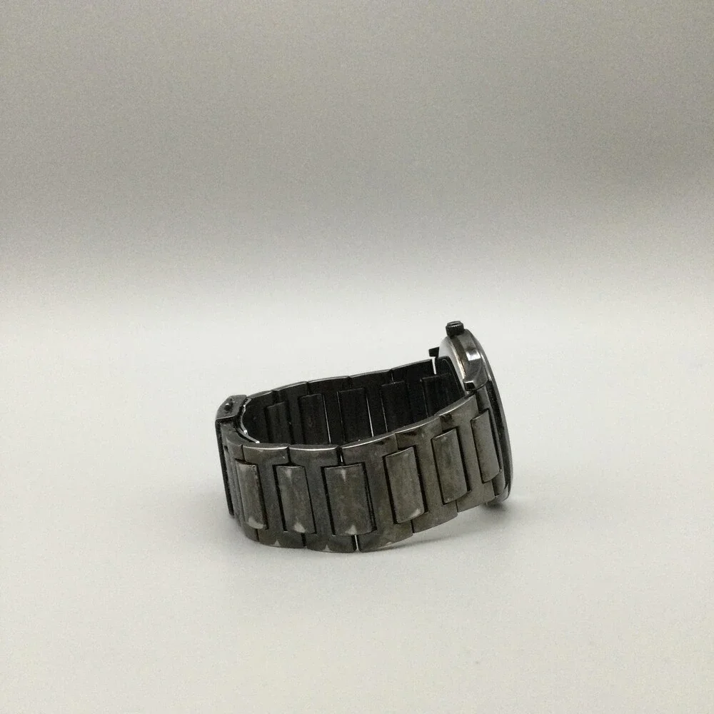 Guess Steel Mens Watch 39mm Black Dial Gunmetal U11651G1 New Battery 7